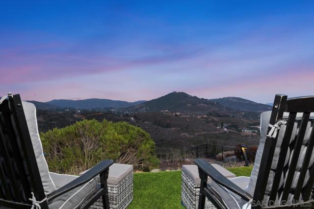 Image 41 of 49 For 3881 Rancho Summit Dr