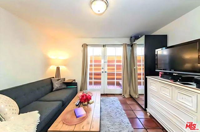 653 Marine Street photo 51