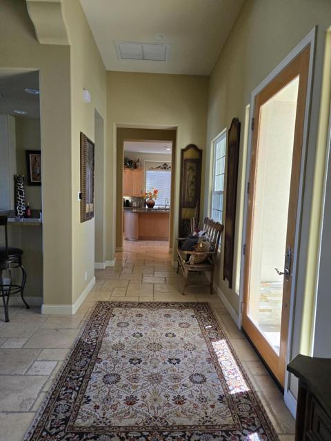 15 Via Verde, Rancho Mirage CA: https://media.crmls.org/mediaz/751e611f-72b7-43da-9518-5fa031937dc6.jpg