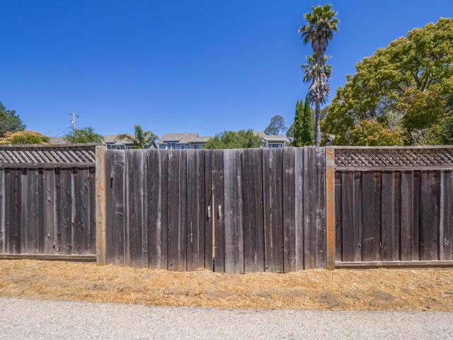 0 High Street, Santa Cruz CA: https://media.crmls.org/mediaz/751efe9f-1bf6-43ec-8898-ba26525af51c.jpg