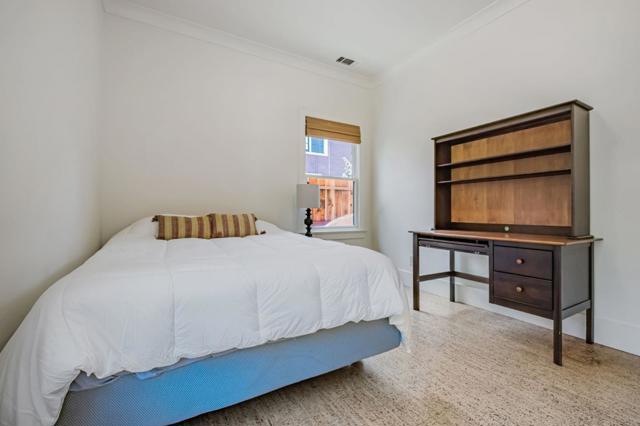 712 California Street, Santa Cruz CA: https://media.crmls.org/mediaz/751fdbf7-b664-488f-b805-dc9c9da85ee8.jpg