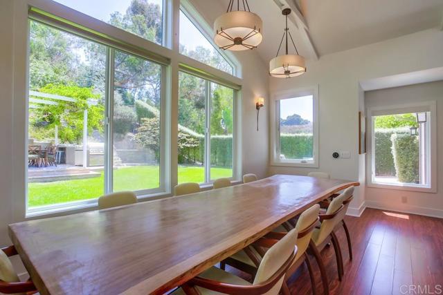 Detail Gallery Image 14 of 55 For 907 Poppy Lane, Carlsbad,  CA 92011 - 4 Beds | 4 Baths