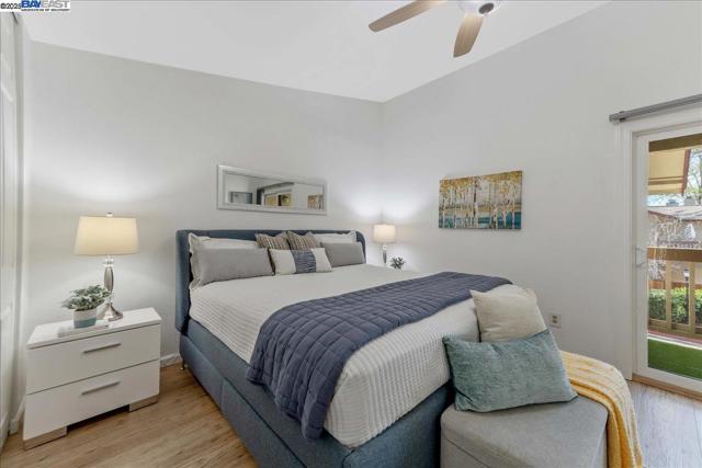 968 Huntington Terrace, Fremont CA: https://media.crmls.org/mediaz/75234785-051e-429c-8c73-68c664ff5519.jpg