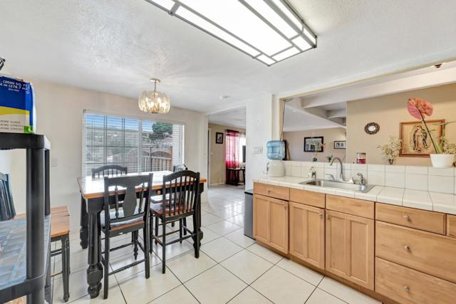 10285 Chrisland Court, San Jose CA: https://media.crmls.org/mediaz/7524298d-012d-458a-beb6-5d74f12137af.jpg