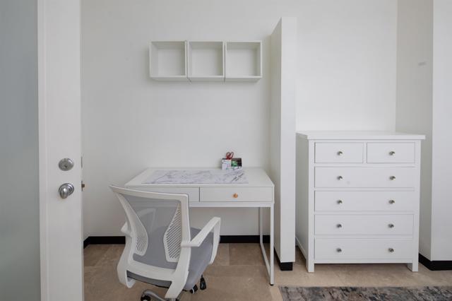 3515 Union St, San Diego CA: https://media.crmls.org/mediaz/75244dc5-a305-4fdc-973d-a0dc2998f883.jpg