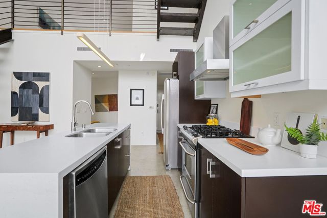 803 Wilcox Avenue, Los Angeles CA: https://media.crmls.org/mediaz/7524ebac-877a-4d6f-b0c0-d6beb2f30f9c.jpg