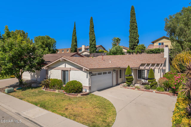 1569 Burning Tree Drive, Thousand Oaks CA: https://media.crmls.org/mediaz/7525542c-d92f-4002-aa31-7ec10cfc051c.jpg