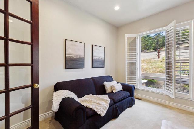 2710 Summerland Road,  CA: https://media.crmls.org/mediaz/75263e67-eebc-482a-aaeb-4b41a07a0e6e.jpg