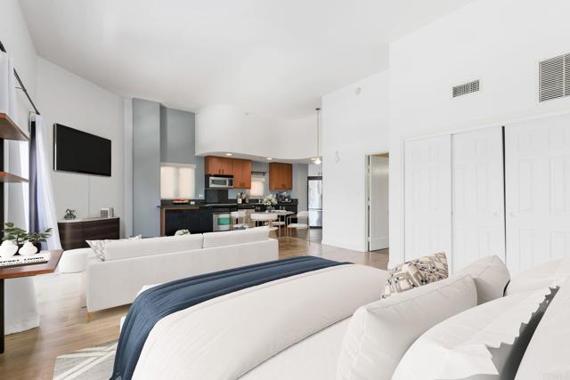 Image 33 of 35 For 550 15th Street 809