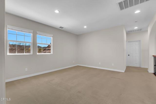 Detail Gallery Image 46 of 64 For 821 Somera Ct, Simi Valley,  CA 93065 - 5 Beds | 4/1 Baths