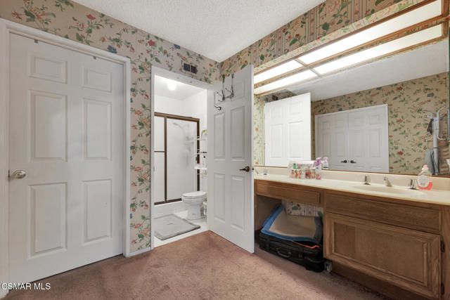 7565 Melvin Avenue, Reseda CA: https://media.crmls.org/mediaz/75280d51-947d-4ae1-8a27-abd41f7634c6.jpg