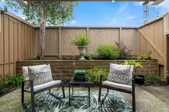 1685 Bayridge Way, San Mateo CA: https://media.crmls.org/mediaz/752829bd-0e95-4483-b80b-839e090a1b6a.jpg