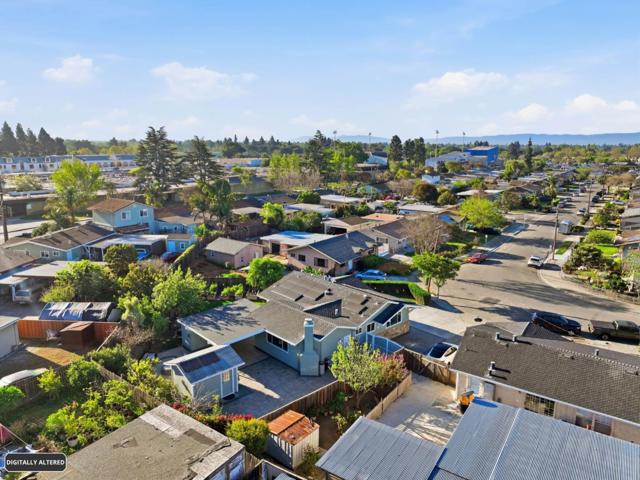 33790 Dartmouth Avenue, Union City CA: https://media.crmls.org/mediaz/7528baf6-7e0c-44df-b106-82acb7341b9b.jpg