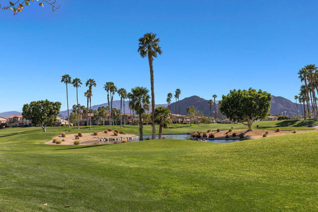 78337 Scarlet Court, La Quinta CA: https://media.crmls.org/mediaz/75291a27-ebd3-43a4-bea1-b96d43c1b197.jpg