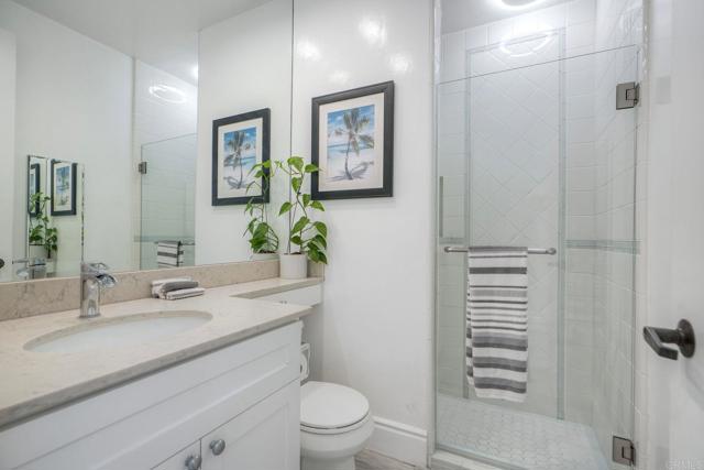 Detail Gallery Image 23 of 25 For 300 9th St., Del Mar,  CA 92014 - 3 Beds | 3 Baths