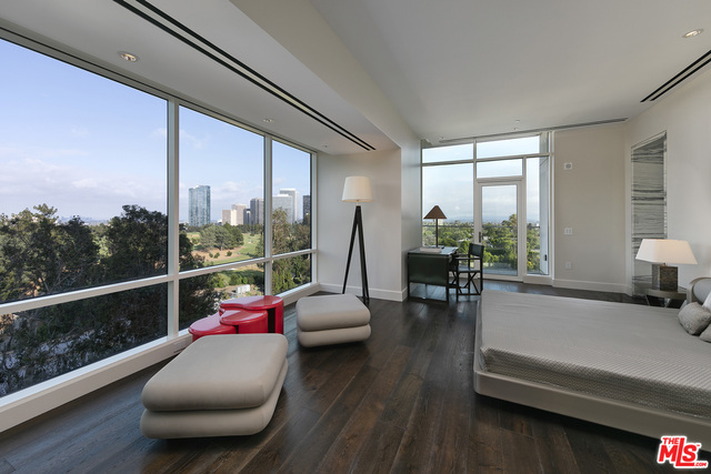 1200 Club View Dr #24, Los Angeles, CA 90024