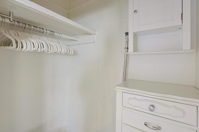 Detail Gallery Image 20 of 21 For 205 .5 C Ave, Coronado,  CA 92118 - 1 Beds | 1 Baths
