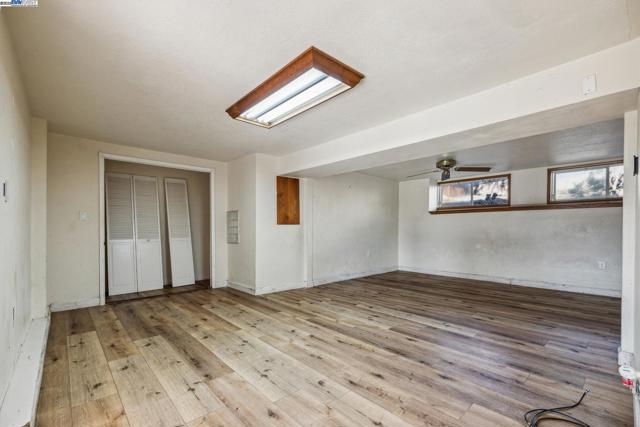 Image 51 of 60 For 25321 Morse Ct