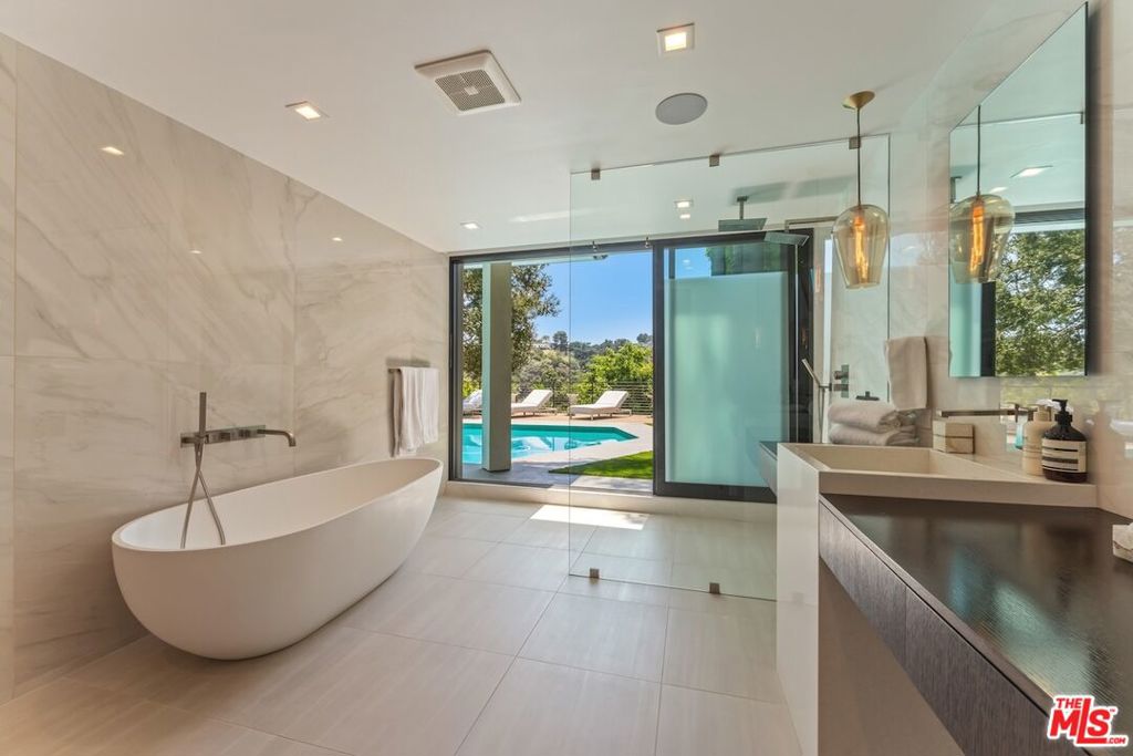 MLS #26845363 image #15