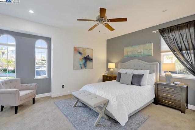 1037 Sunset Creek Ln, Pleasanton CA: https://media.crmls.org/mediaz/752cbdda-5f63-42dc-804f-421d4da27eb3.jpg