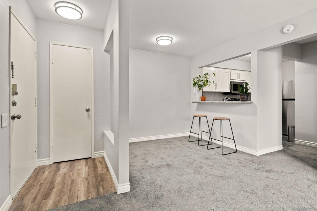 8019 Caminito De Pizza - photo 2