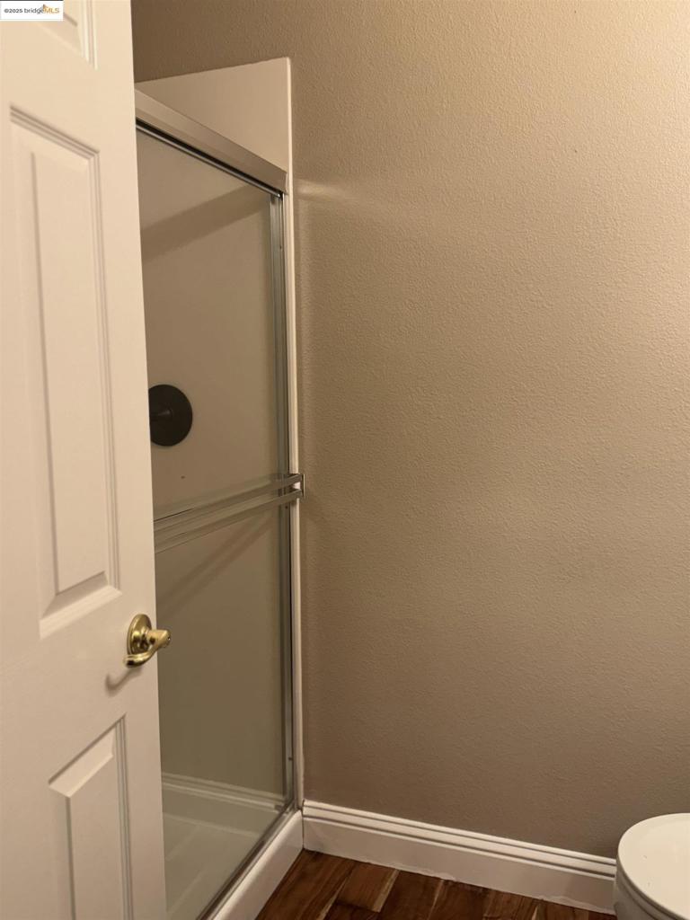 https://media.crmls.org/mediaz/752fe144-c831-4953-82e4-77c38d8dffb4.jpg?preset=X-Large