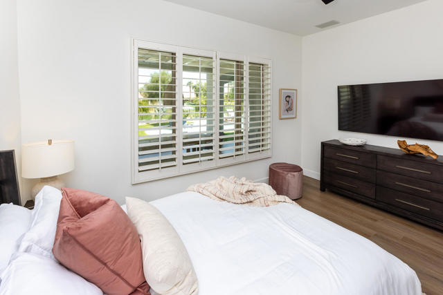 80818 Avenida San Ignacio, Indio CA: https://media.crmls.org/mediaz/752ffa6b-2c34-4ec2-81ea-3b2c0c1d14aa.jpg