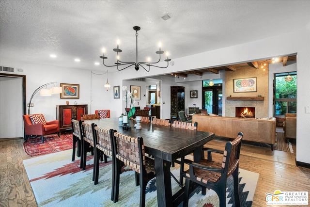 45864 Shadow Mountain Drive, Palm Desert CA: https://media.crmls.org/mediaz/7530715d-cee7-4285-aa23-a277497cbe61.jpg