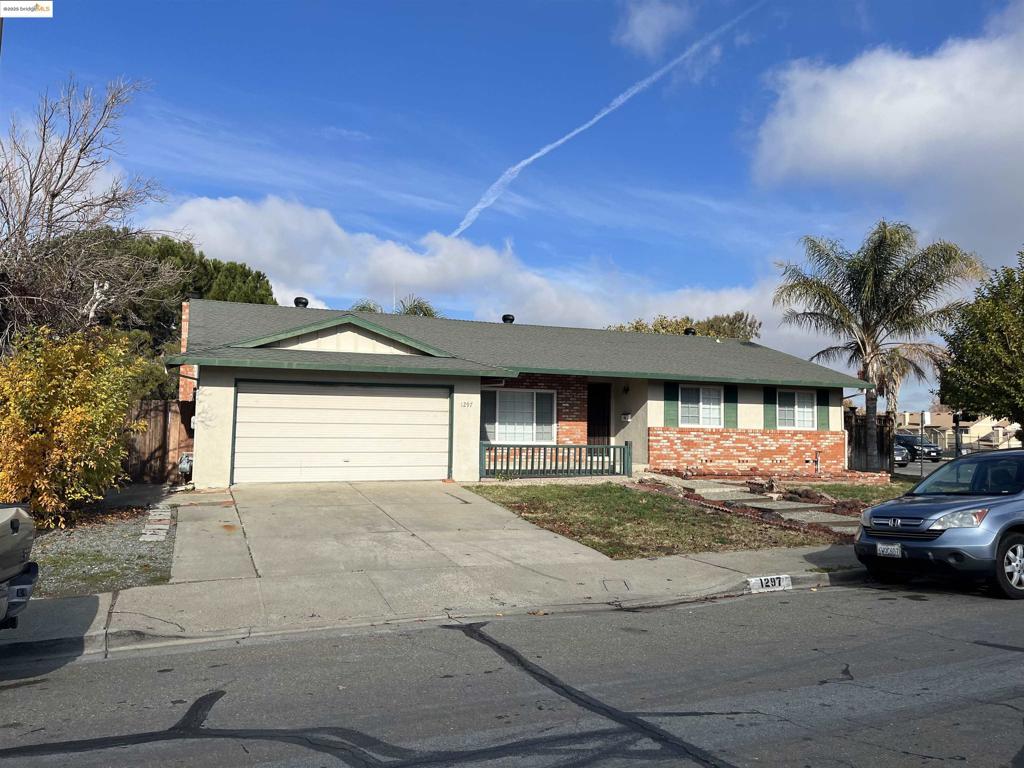 1297 Ventura Dr