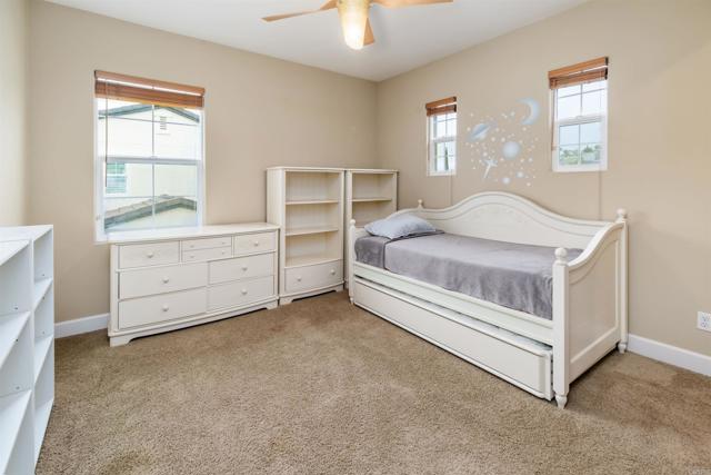 6851 Helenite Place, Carlsbad CA: https://media.crmls.org/mediaz/7531534b-cb54-4184-996d-ac7c81006f71.jpg