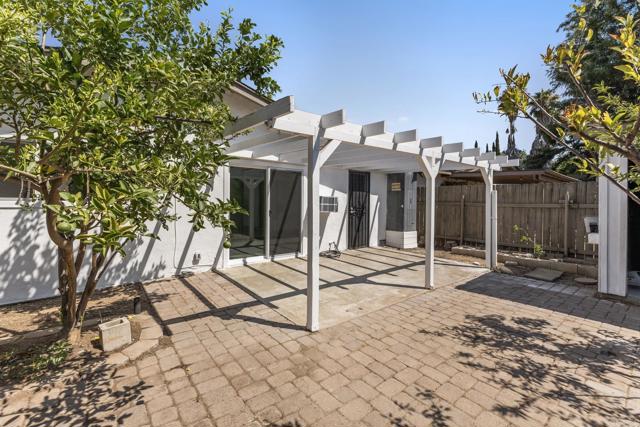 1745 Acorn St, Escondido CA: https://media.crmls.org/mediaz/753286d6-a35b-4be5-b48c-f390c2aabbcc.jpg