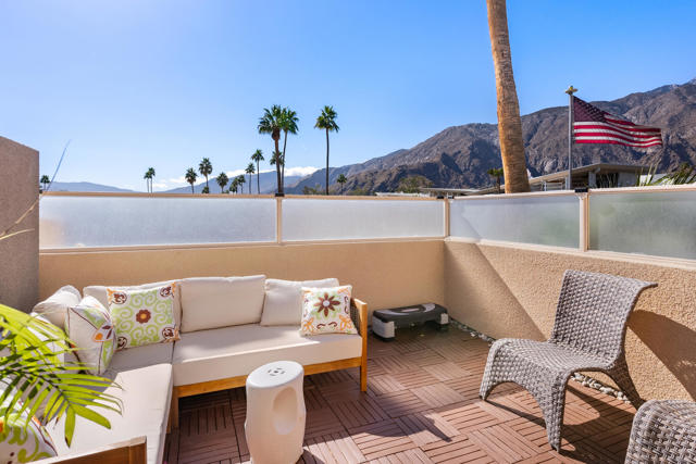 100 E Stevens Road, Palm Springs CA: https://media.crmls.org/mediaz/7533e0d5-fcbe-462f-9362-ed5d39df2f2e.jpg