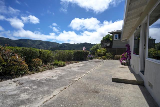 928 Corona Drive, Pacifica CA: https://media.crmls.org/mediaz/7534022d-1463-4ca2-b099-336a222d0e5d.jpg