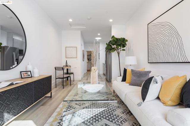 Image 4 of 41 For 1026 43rd St