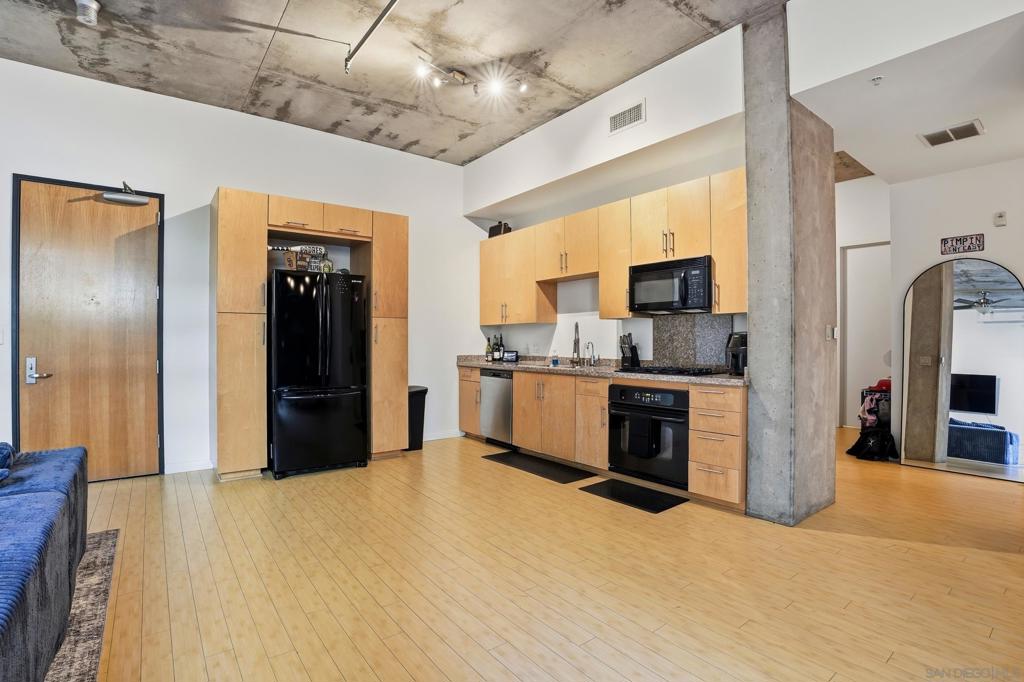 1050 Island - photo 4