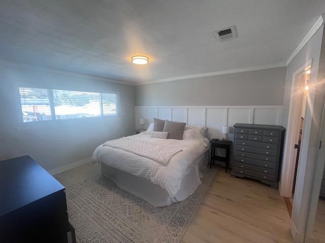 908 Bancroft Ave, Half Moon Bay CA: https://media.crmls.org/mediaz/75369cc3-3bb9-4c8b-a6a0-46df6ff86f32.jpg
