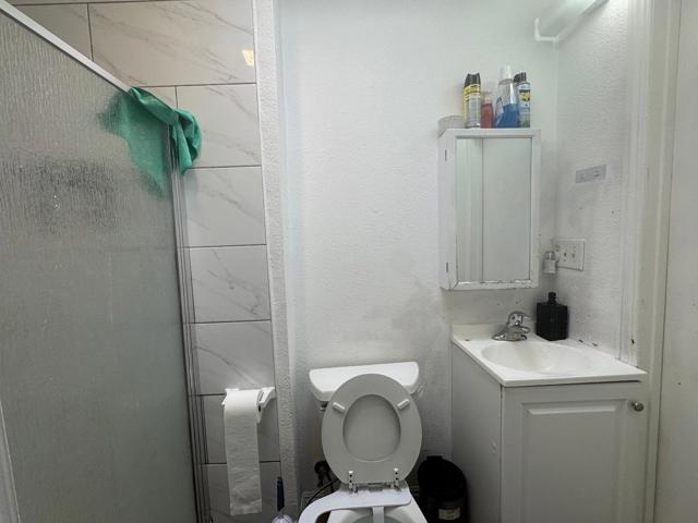 36569 Beutke Drive, Newark CA: https://media.crmls.org/mediaz/7538d4b9-154a-4f03-bf02-a4da89a9e0ed.jpg