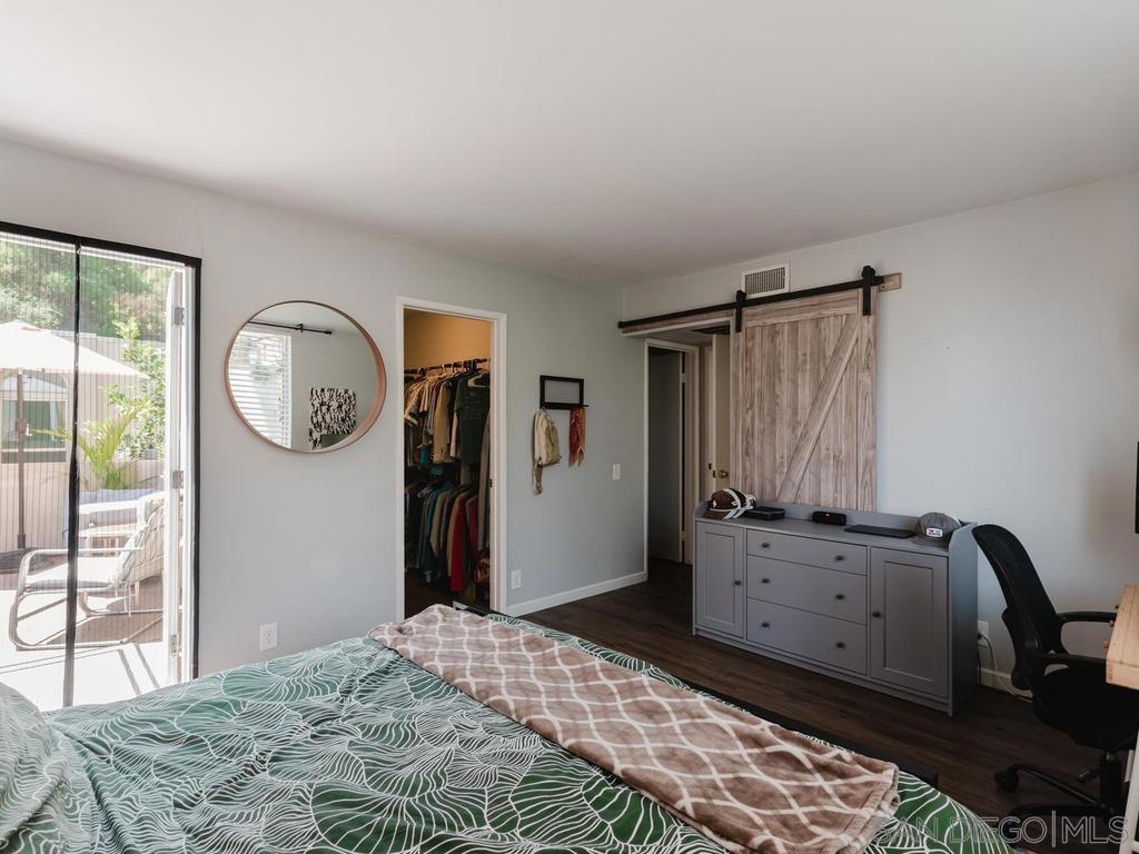 4837 Collwood Blvd - photo 15