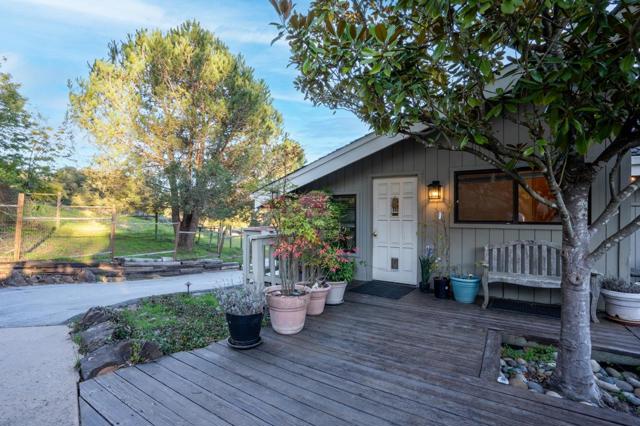 701 Day Valley Road, Aptos CA: https://media.crmls.org/mediaz/753c1a4d-7ce2-469b-9d0e-93393256b100.jpg