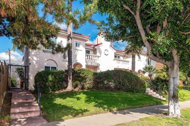 Image 1 of 36 For 1548 Thomas Ave  6