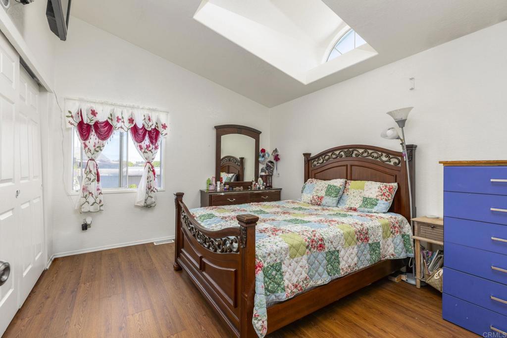 200 Emerald Dr. - photo 12