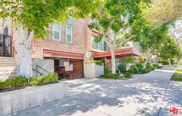 Image 2 for 532 N Rossmore Ave #409, Los Angeles, CA 90004