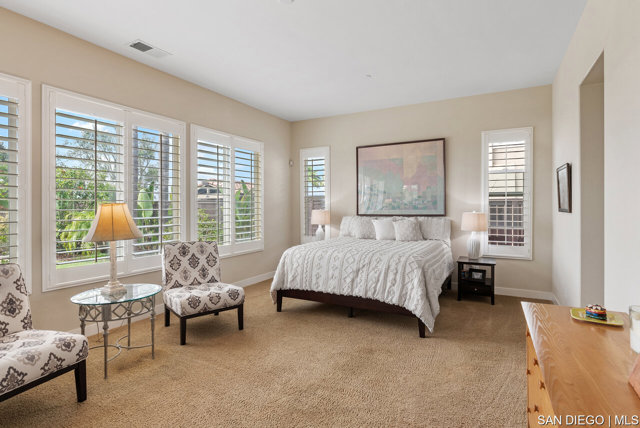 15234 Maple Grove LN, San Diego CA: https://media.crmls.org/mediaz/753ddd6a-c1ff-44cb-9411-81a0640bea6e.jpg
