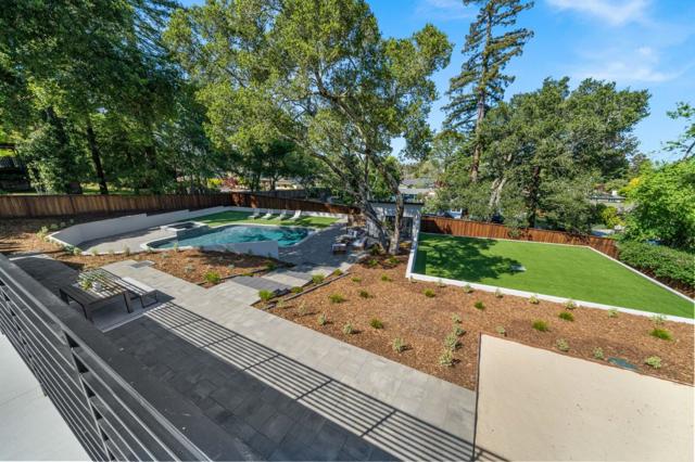 510 Darrell Road, Hillsborough CA: https://media.crmls.org/mediaz/753de3a0-6308-4efe-b410-4ee46a2b1cc9.jpg