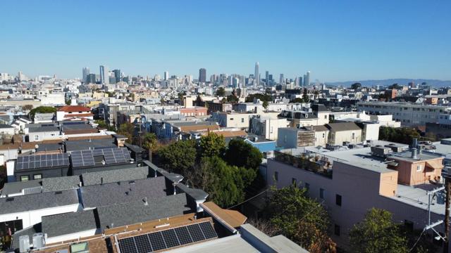 3246 21st Street, San Francisco CA: https://media.crmls.org/mediaz/753fb617-6228-47ca-8950-a4a918e1f199.jpg