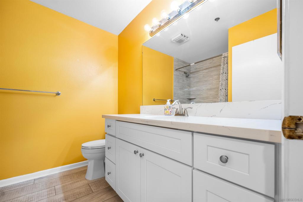 MLS #250034702SD img 34