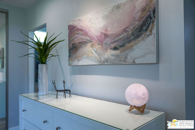 1566 Cabildo Circle, Palm Springs, CA 92264