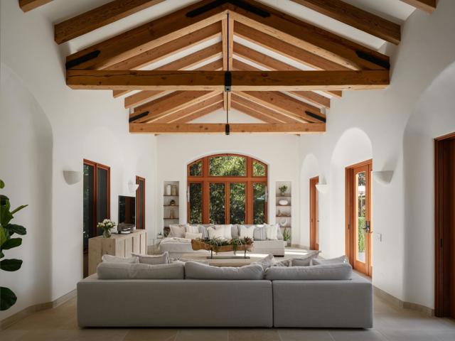 2665 Idle Hour Lane, La Jolla CA: https://media.crmls.org/mediaz/7540e122-7098-4871-9c89-c46228b3417e.jpg