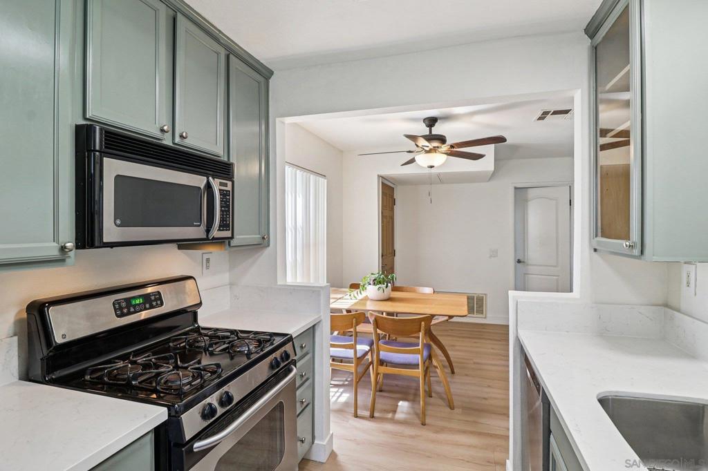 10611 Dabney Dr - photo 4