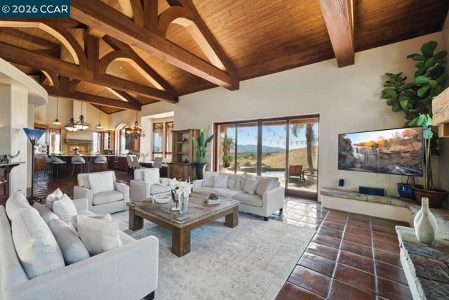 Image 10 of 60 For 1615 Lawrence Rd